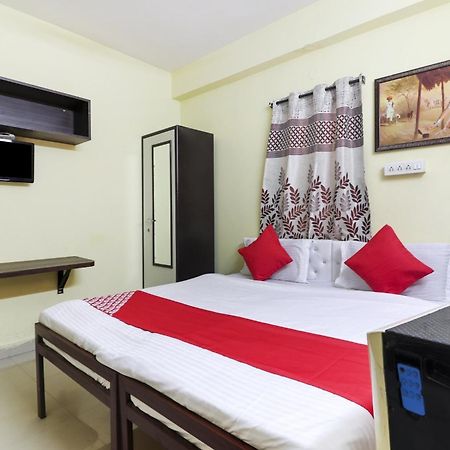 Hotel O Ruby Grand Inn Kondapur  Buitenkant foto