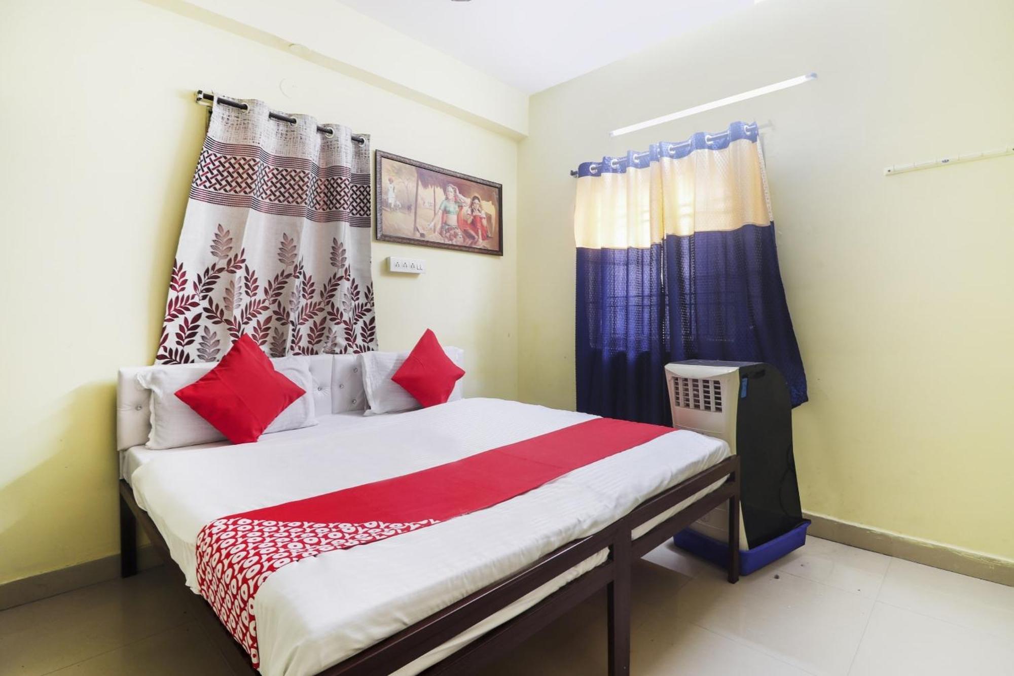 Hotel O Ruby Grand Inn Kondapur  Buitenkant foto