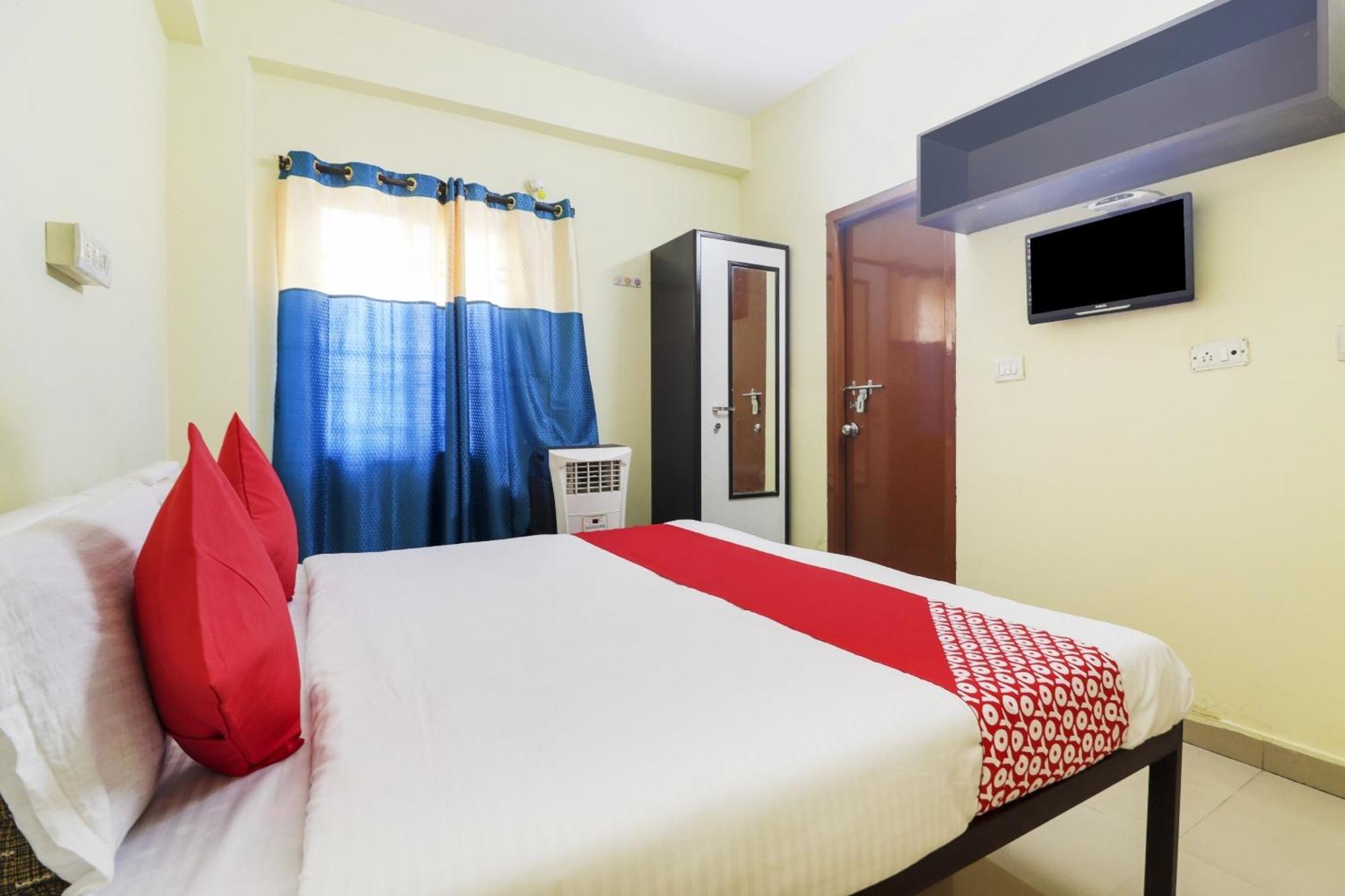 Hotel O Ruby Grand Inn Kondapur  Buitenkant foto