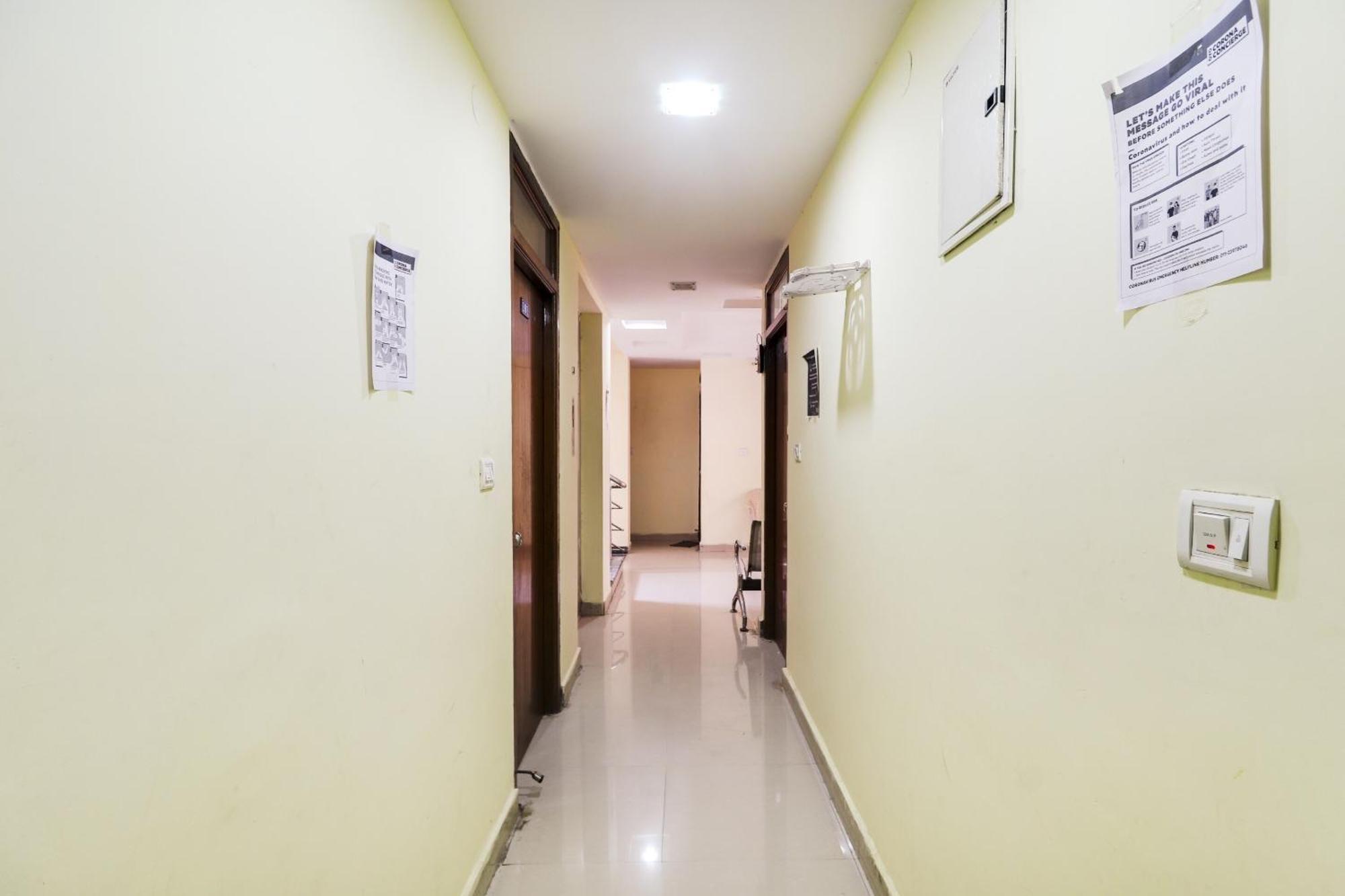 Hotel O Ruby Grand Inn Kondapur  Buitenkant foto